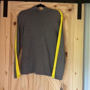 Urban Pipeline Boy’s Youth XL pullover hooded long sleeve shirt.  NWT